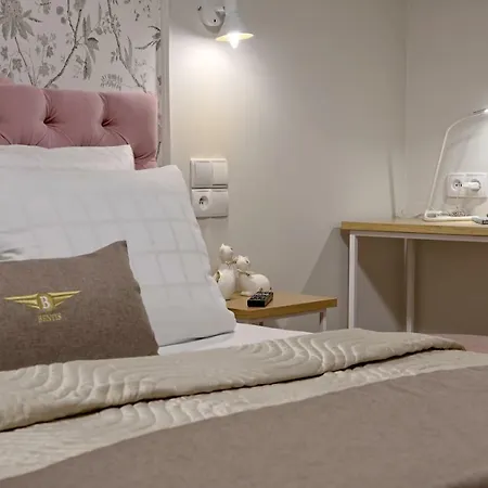 Bentis Luxury Lägenhet Kraków