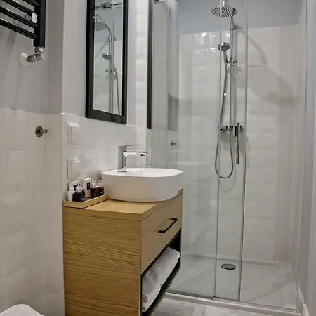 Bentis Luxury Lägenhet Kraków