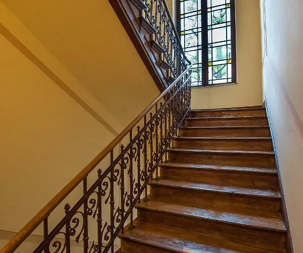 Bentis Luxury * Krakau